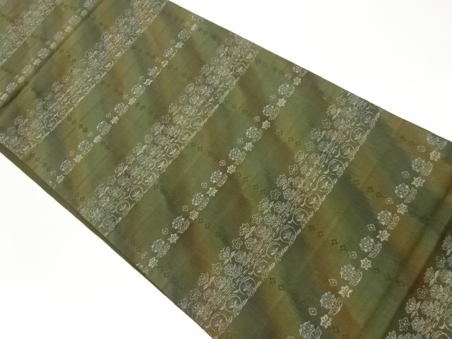 横段に草花模様織出し全通袋帯　洒落袋帯　ブラウン系 横段に草花模様織出し全通袋帯 洒落袋帯 ブラウン系 横段